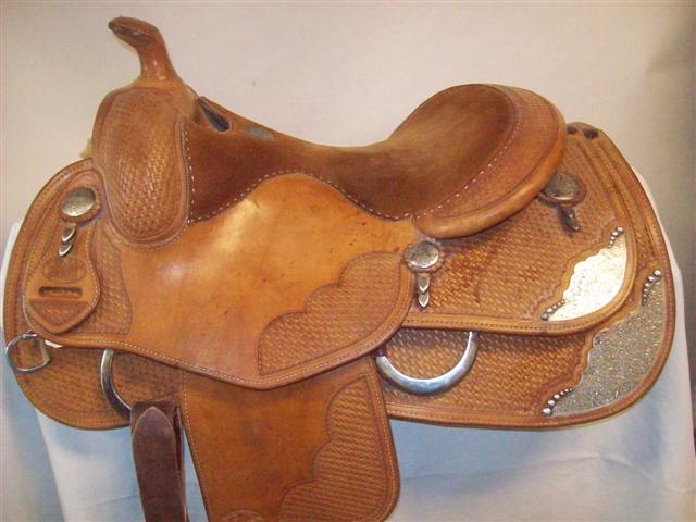 Used Saddle:- Image Number:0